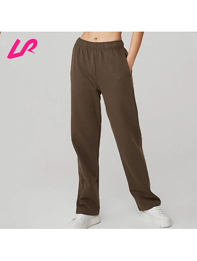 Elevate your wardrobe with our straight leg pants. Made with high-quality materials and designed with both style and comfort in mind, these pants are perfect for dressing up or down for any occasion.